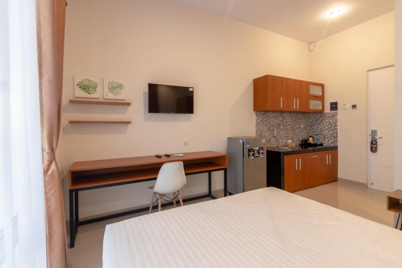 Omah Manis Hostel Yogyakarta Bagian luar foto