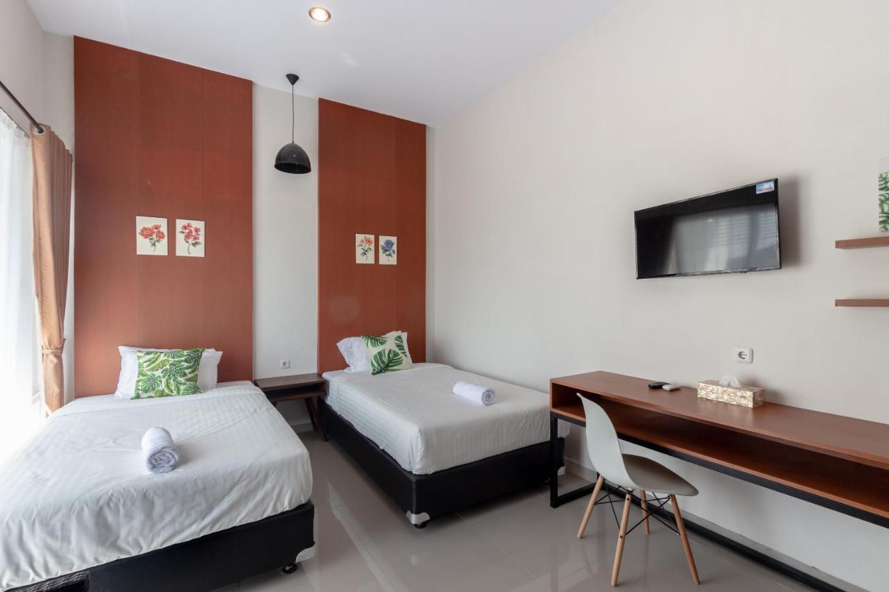 Omah Manis Hostel Yogyakarta Bagian luar foto